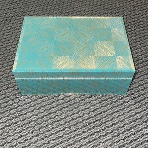 Nicole Miller Glass Gold/Emerald Green Jewelry Box